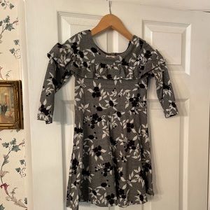 Trendy Fall Dress 🍁